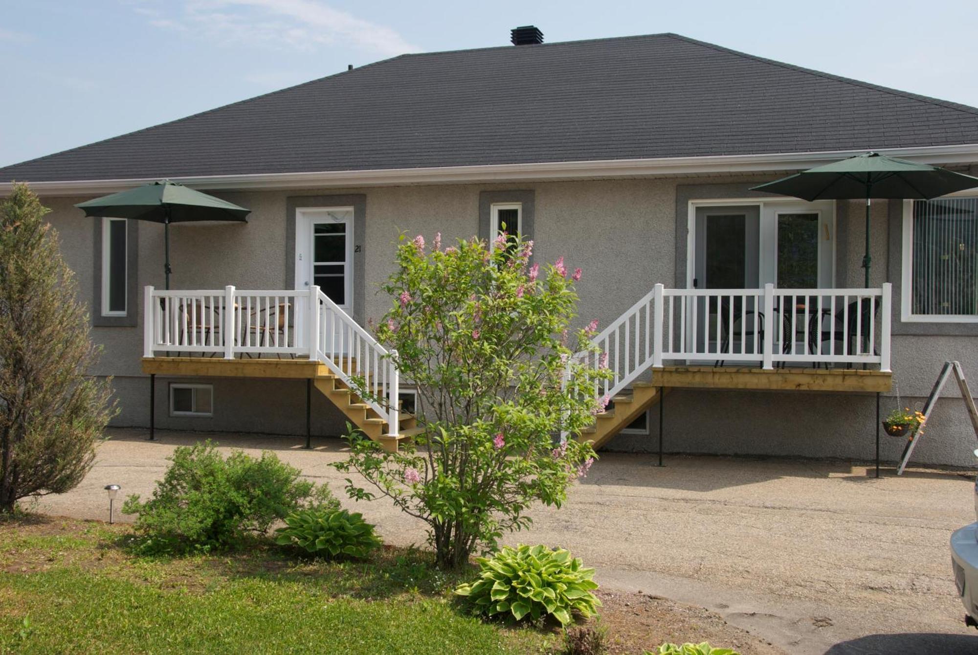 Motel Des Cascades Baie-Saint-Paul Exterior foto