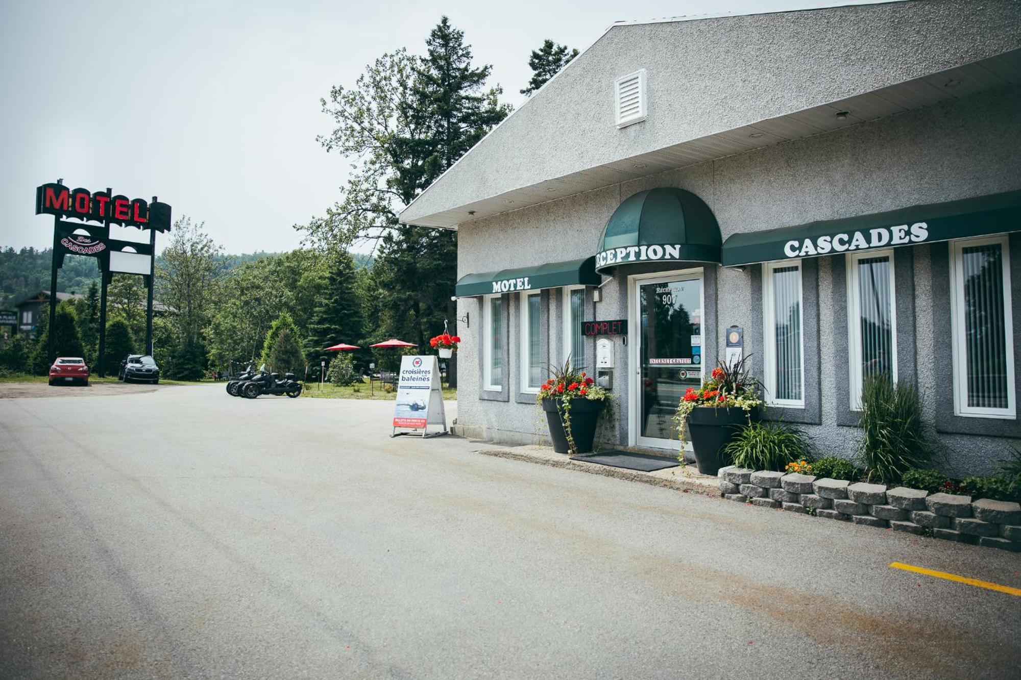 Motel Des Cascades Baie-Saint-Paul Exterior foto